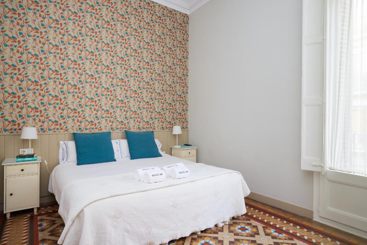 Hostal Poblenou Bed and Breakfast Barcellona Esterno foto